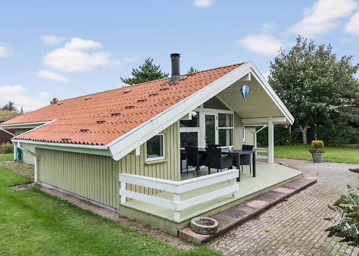 M271-vaeggerlose-hjortestien-5 Bøtø By