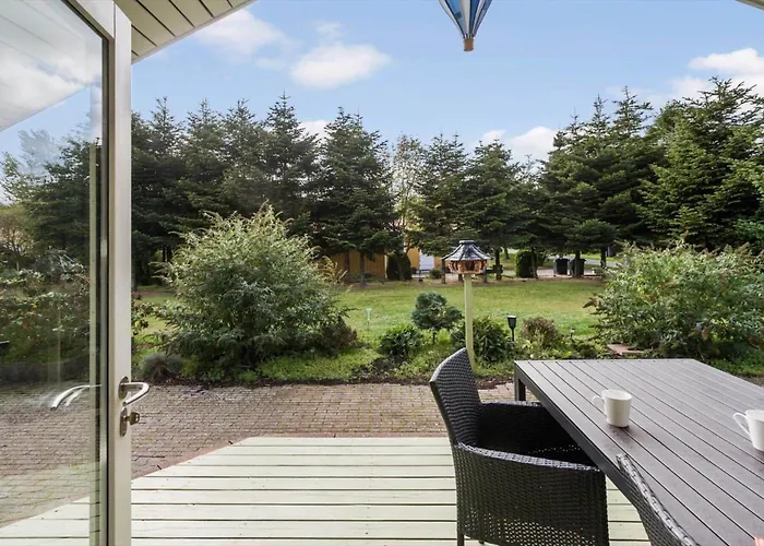 M271-vaeggerlose-hjortestien-5 Bøtø By